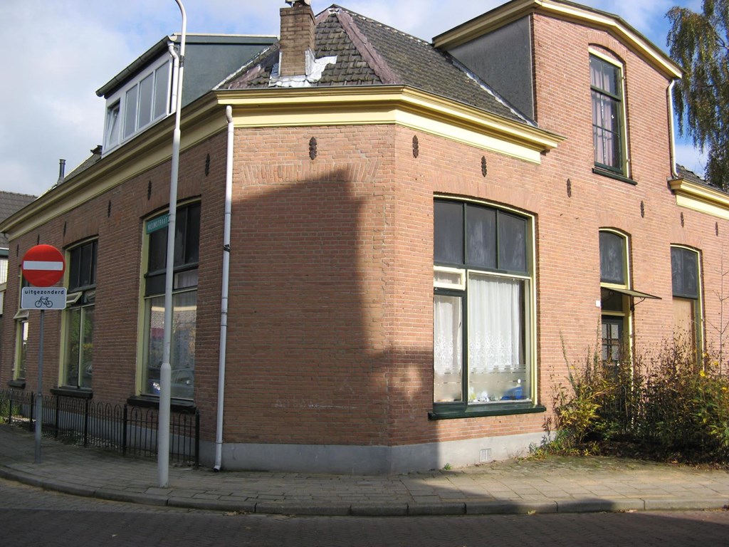 Bekijk foto 1/8 van house in Velp